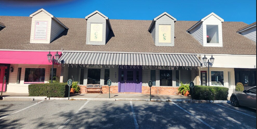 102 Redfern Vlg, St Simons Island, GA for sale Building Photo- Image 1 of 1