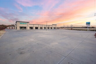 5101 SE 29th St, Del City, OK for lease Interior Photo- Image 2 of 14