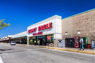 Edgewood Towne Center - Bar