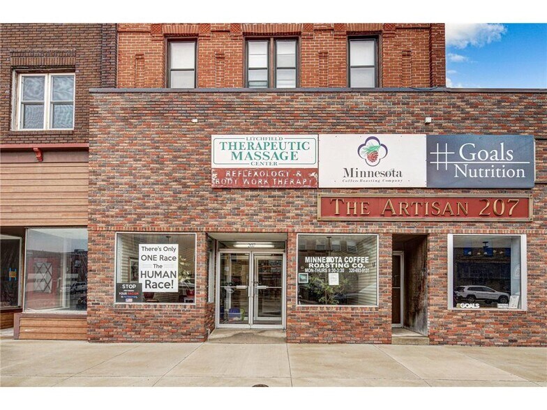 207 N Sibley Ave, Litchfield, MN for sale - Building Photo - Image 1 of 1