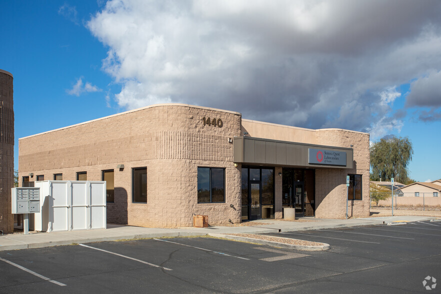 1440 W Valencia Rd, Tucson, AZ for lease - Building Photo - Image 2 of 3