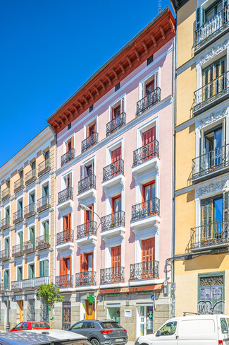 More details for Calle del Divino Pastor, 32, Madrid - Multifamily for Sale