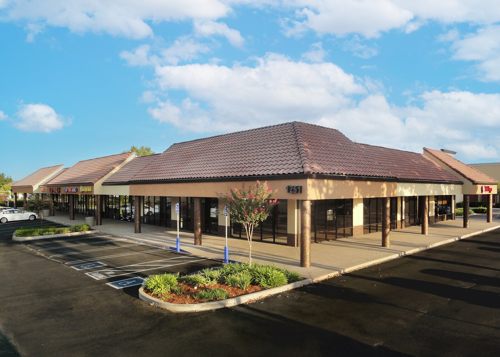 1251 Base Line Rd, Roseville, CA for lease Building Photo- Image 1 of 8