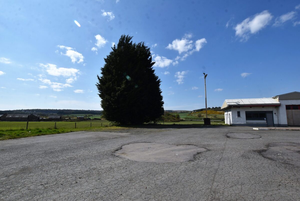 Stirling Rd, Denny for sale Primary Photo- Image 1 of 1