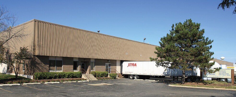 5S220-5S350 Frontenac Rd, Naperville, IL for sale - Building Photo - Image 1 of 1