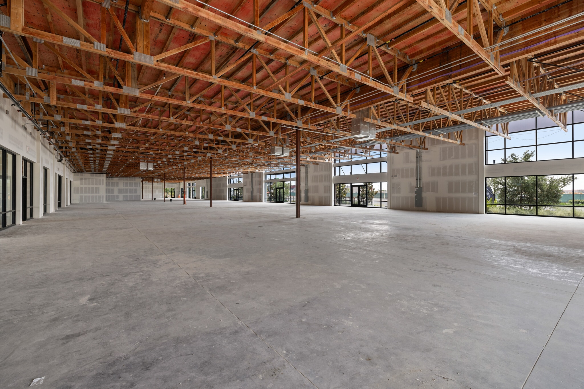 2010 E Warner Ave, Santa Ana, CA for lease Building Photo- Image 1 of 15