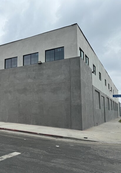 8730 Crocker St, Los Angeles, CA for lease - Building Photo - Image 1 of 15