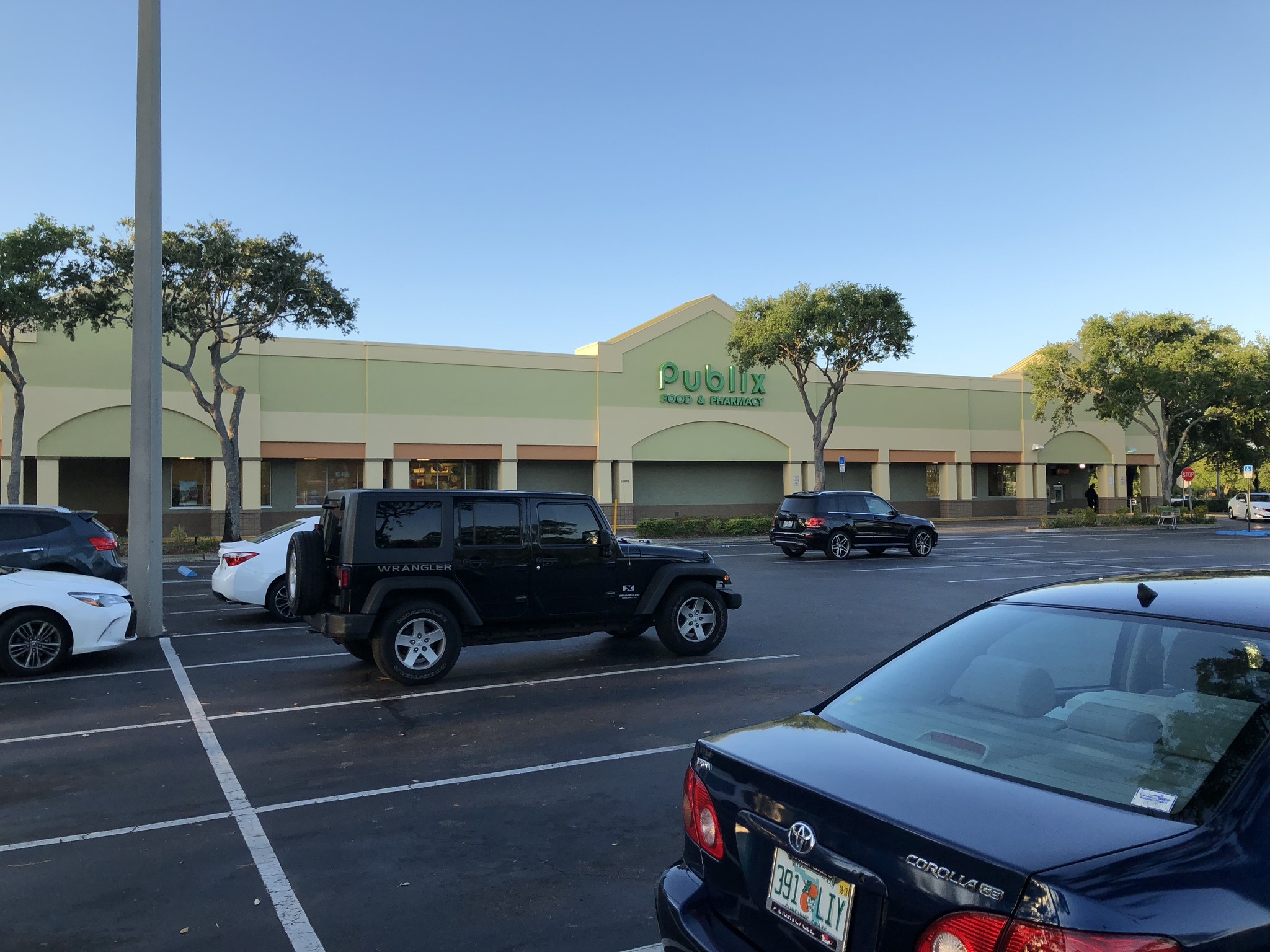 10400-10600 Roosevelt Blvd, Saint Petersburg, FL for lease Building Photo- Image 1 of 7