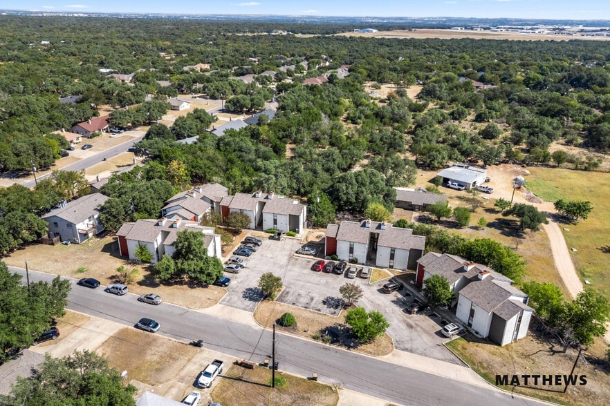 3707 Buffalo Springs Trl, Georgetown, TX for sale - Building Photo - Image 2 of 3