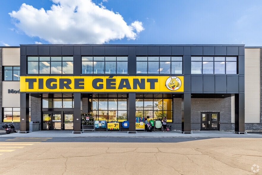 9 Boul Montclair, Gatineau, QC for sale - Building Photo - Image 2 of 4