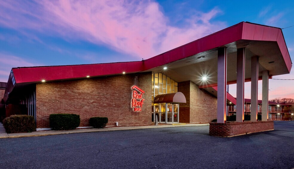 1424 N Main St, Marion, VA for sale - Primary Photo - Image 1 of 1