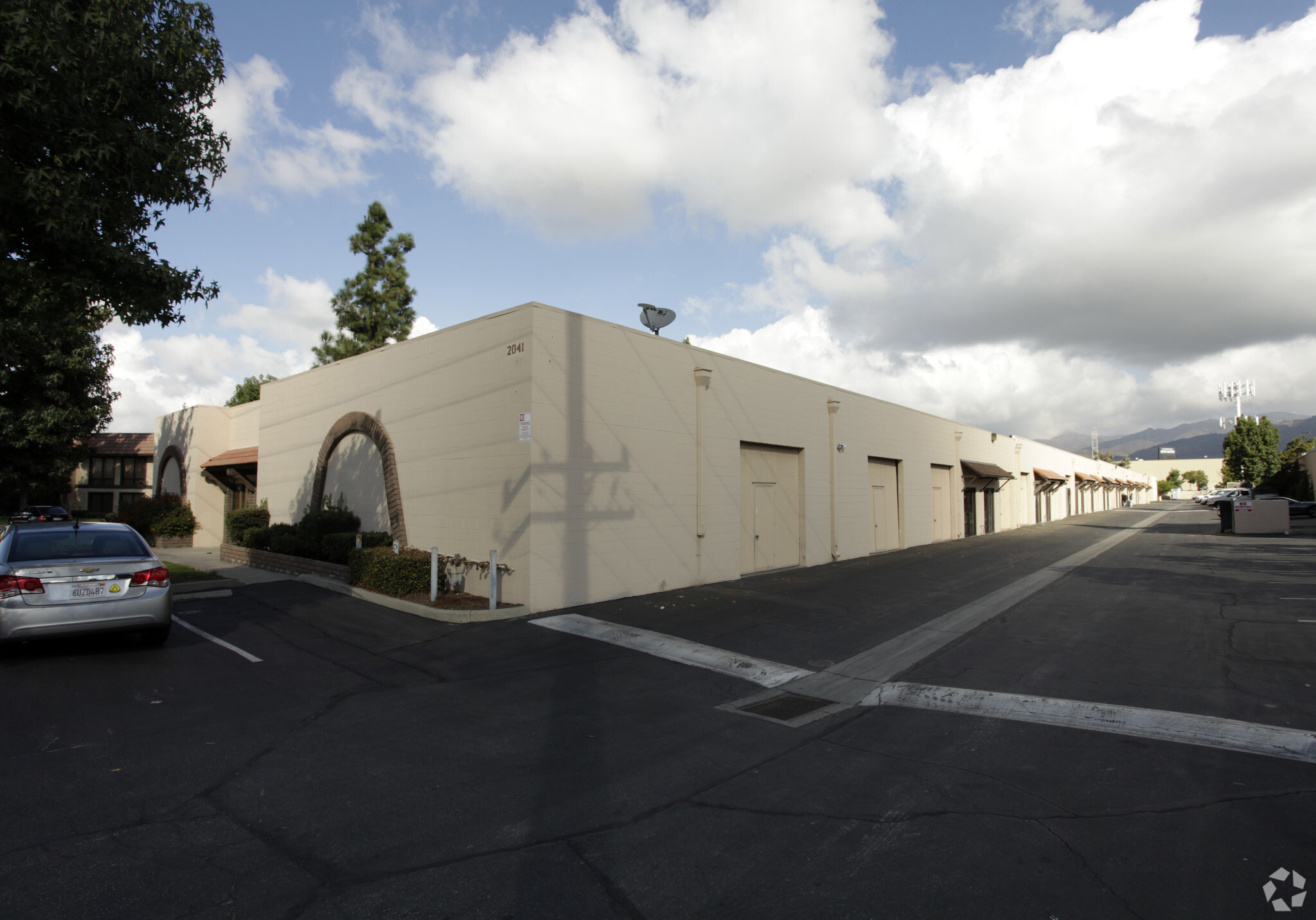 2031 E Gladstone St, Glendora, CA for sale Primary Photo- Image 1 of 1