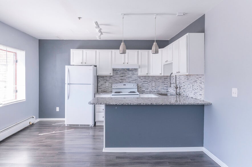 4429 S Nicollet Ave, Minneapolis, MN for sale - Interior Photo - Image 3 of 14