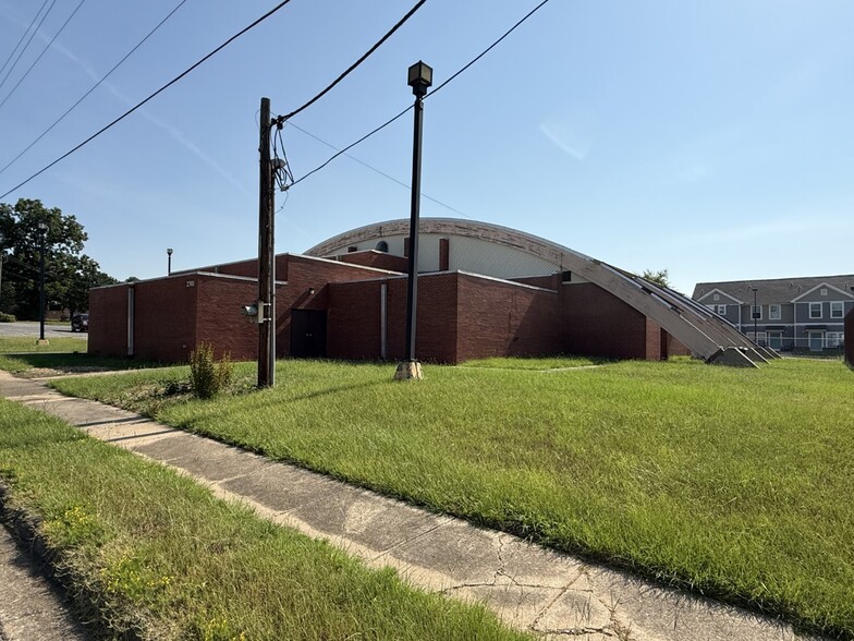 2701 Main st, Little Rock, AR for sale - Building Photo - Image 1 of 6