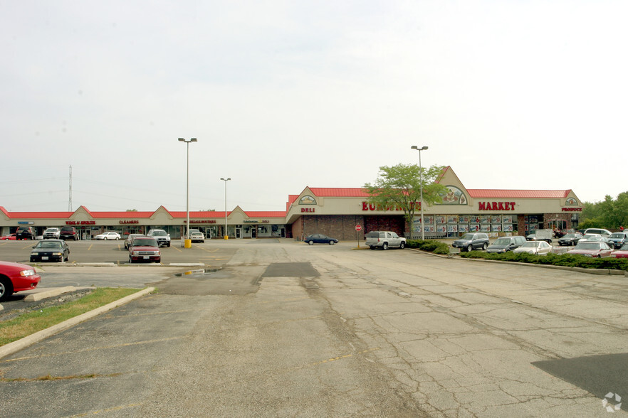 130-156 W Northwest Hwy, Palatine, IL for lease - Building Photo - Image 3 of 8