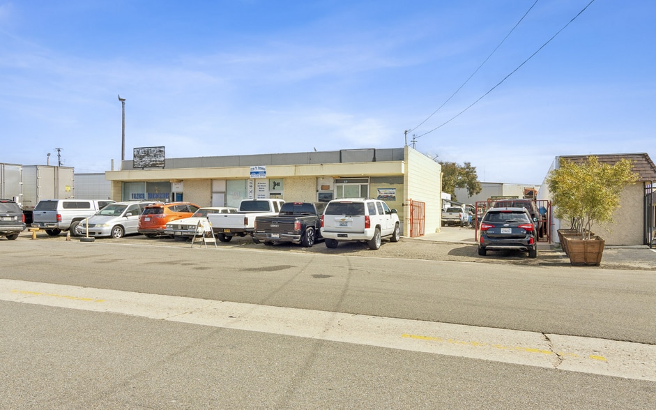 640 Mountain View Ave, Oxnard, CA for sale - Building Photo - Image 1 of 1
