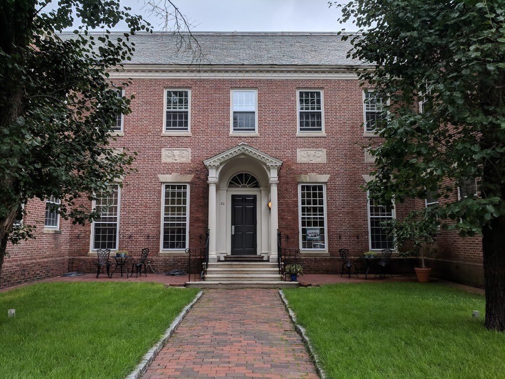 20 Grove St, Peterborough, NH 03458