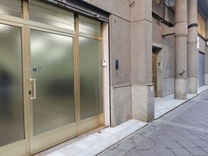 Retail in Elche, Alicante for lease Construction Photo- Image 1 of 9