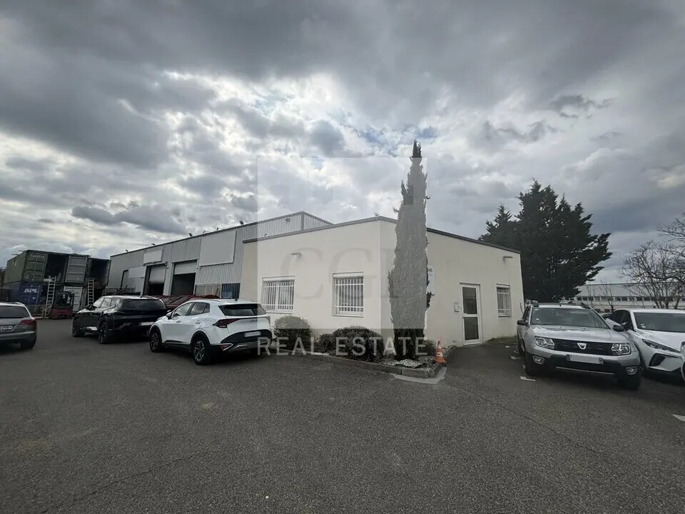 in Saint-Priest for sale Building Photo- Image 1 of 1