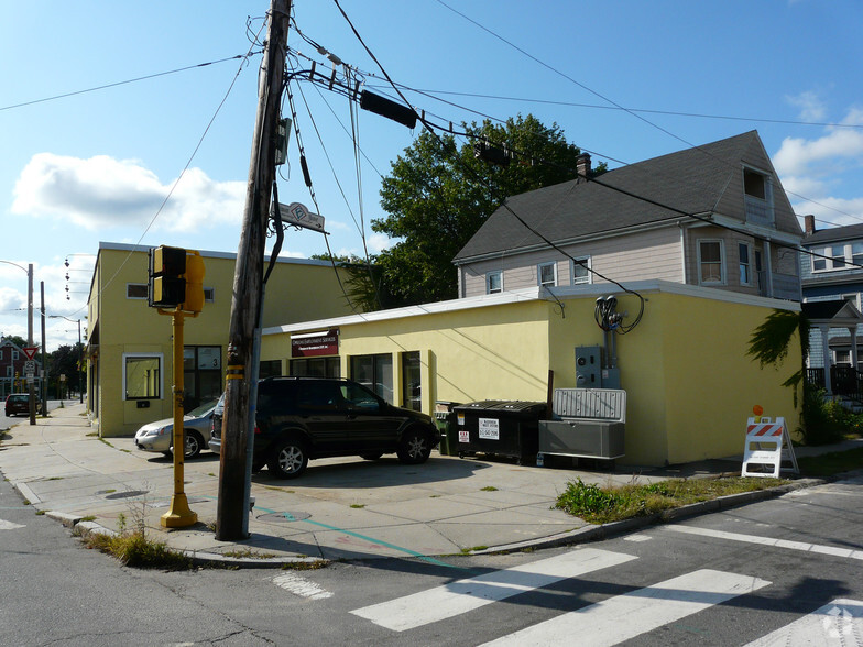 3-9 Lexington St, Belmont, MA for lease - Building Photo - Image 3 of 3