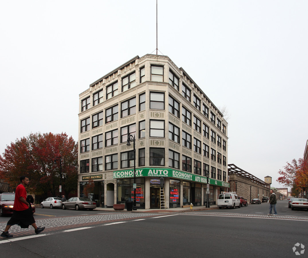 1695-1699 Main St, Springfield, MA 01103 | LoopNet