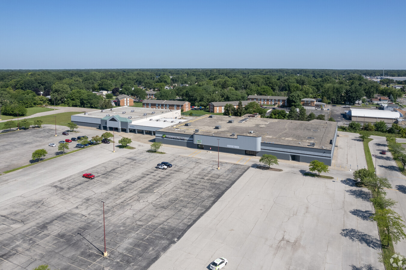 5055 Jackman Rd, Toledo, OH 43613 - Marketplace at Miracle Mile | LoopNet