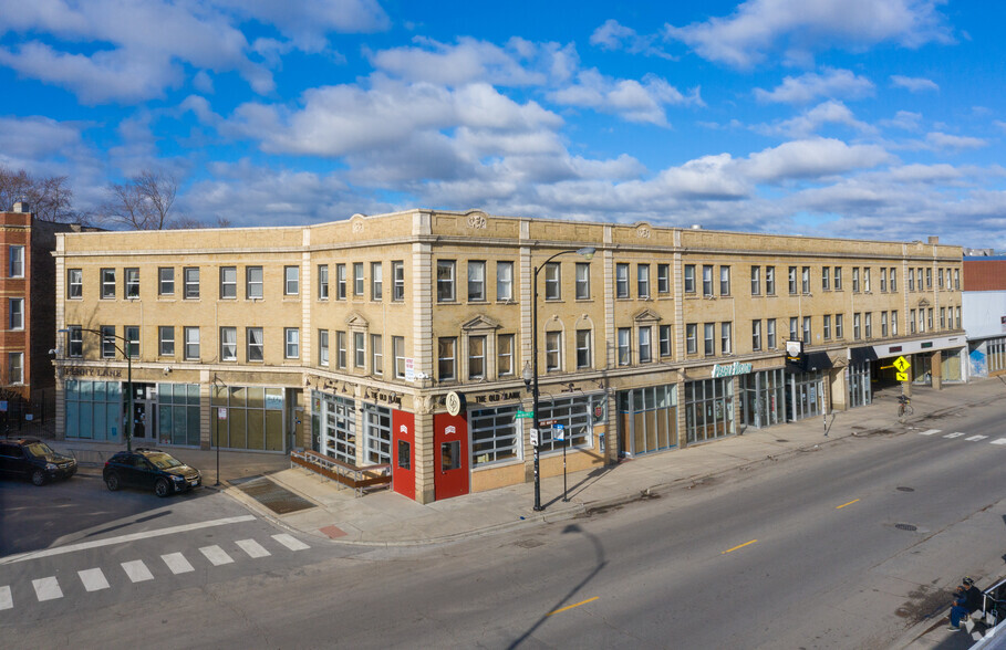 2722 N Milwaukee Ave, Chicago, IL for sale - Primary Photo - Image 1 of 1