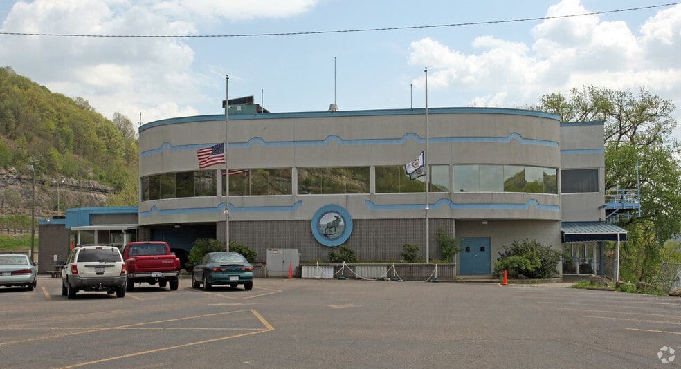 2805 Kanawha Blvd E, Charleston, WV for lease - Primary Photo - Image 1 of 14