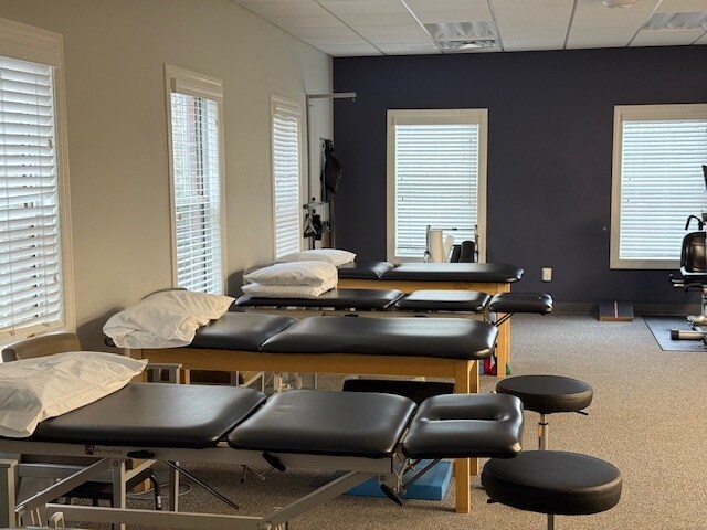 1721-1725 Financial Loop, Woodbridge, VA for lease - Building Photo - Image 3 of 5