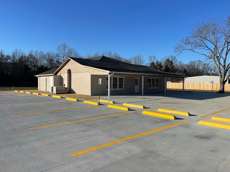 2545 Highway 43 S, Leoma, TN for sale - Building Photo - Image 3 of 15