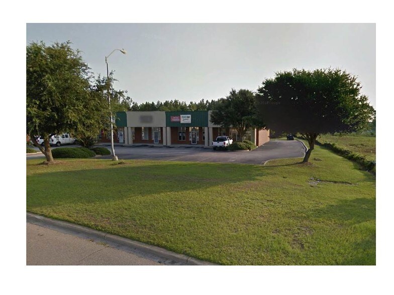 377-397 Rast St, Sumter, SC for sale - Building Photo - Image 1 of 1