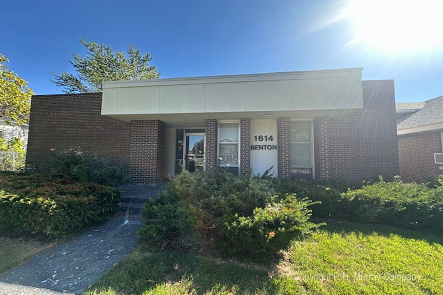 1614 N Benton Ave, Springfield, MO for sale - Primary Photo - Image 1 of 13