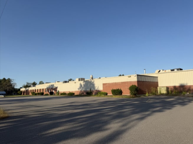 9 A Columbia Dr, Amherst, NH for lease - Building Photo - Image 2 of 9