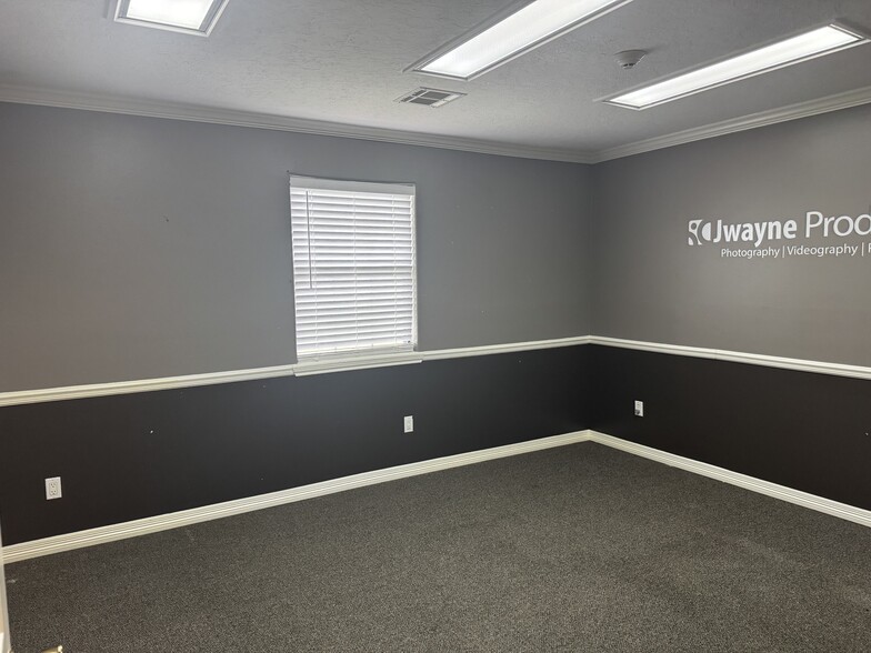 2533 Roy Rd, Pearland, TX for lease - Interior Photo - Image 3 of 18
