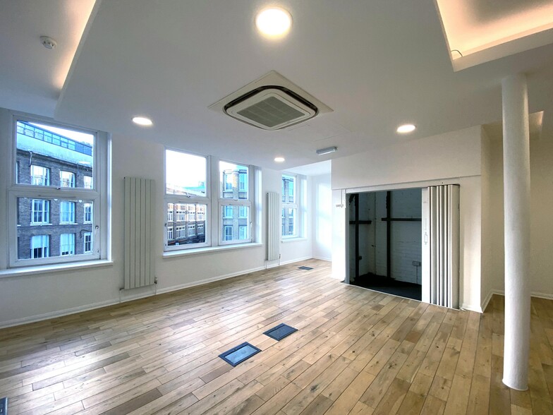 46 Great Eastern St, London for lease - Interior Photo - Image 2 of 13