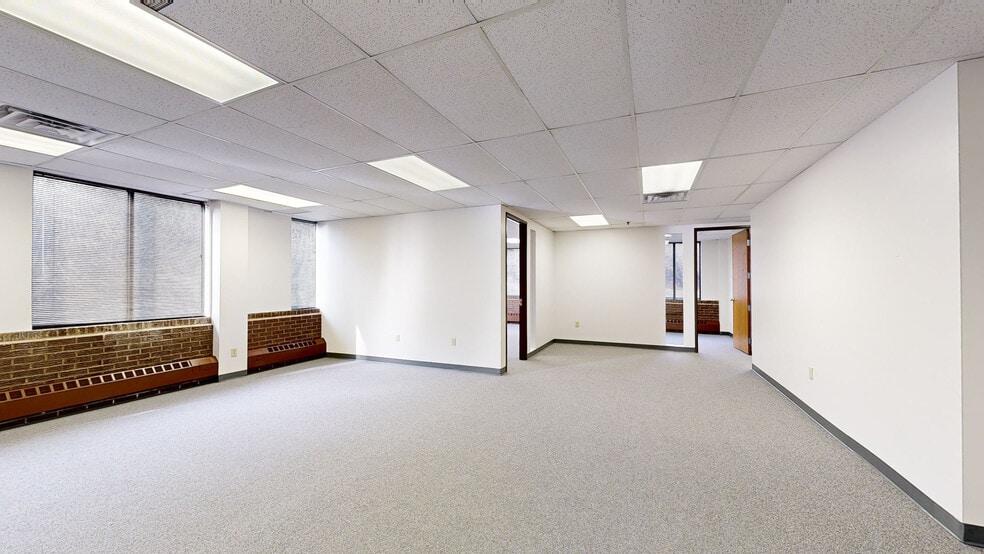 600 N Bell Ave, Carnegie, PA for sale - Matterport 3D Scan - Image 3 of 41