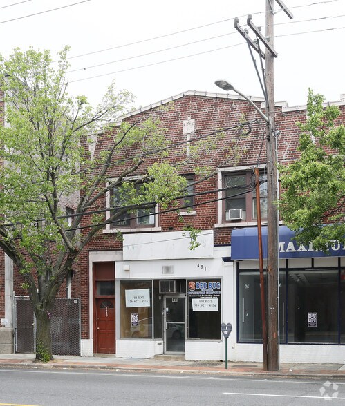 469 Merrick Rd, Lynbrook, NY for lease - Building Photo - Image 2 of 9