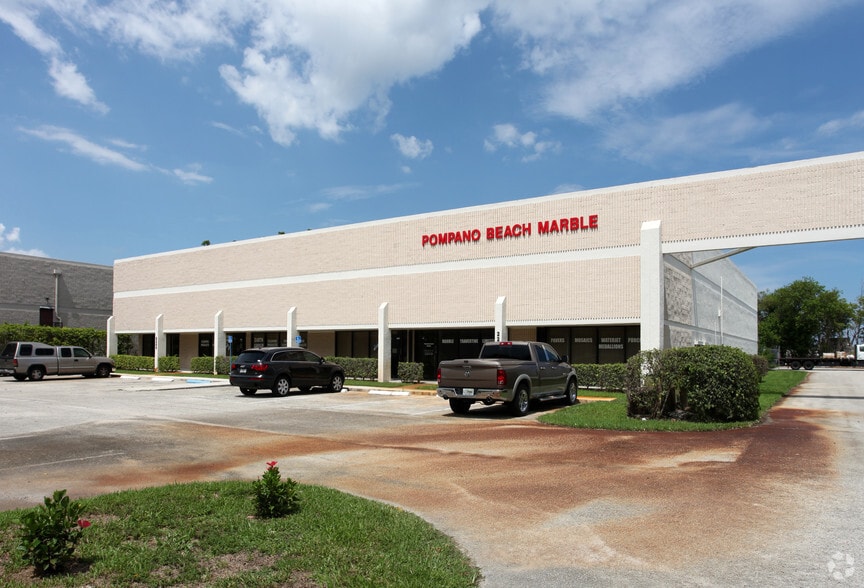 2200 N Andrews Ave, Pompano Beach, FL for lease - Building Photo - Image 3 of 13