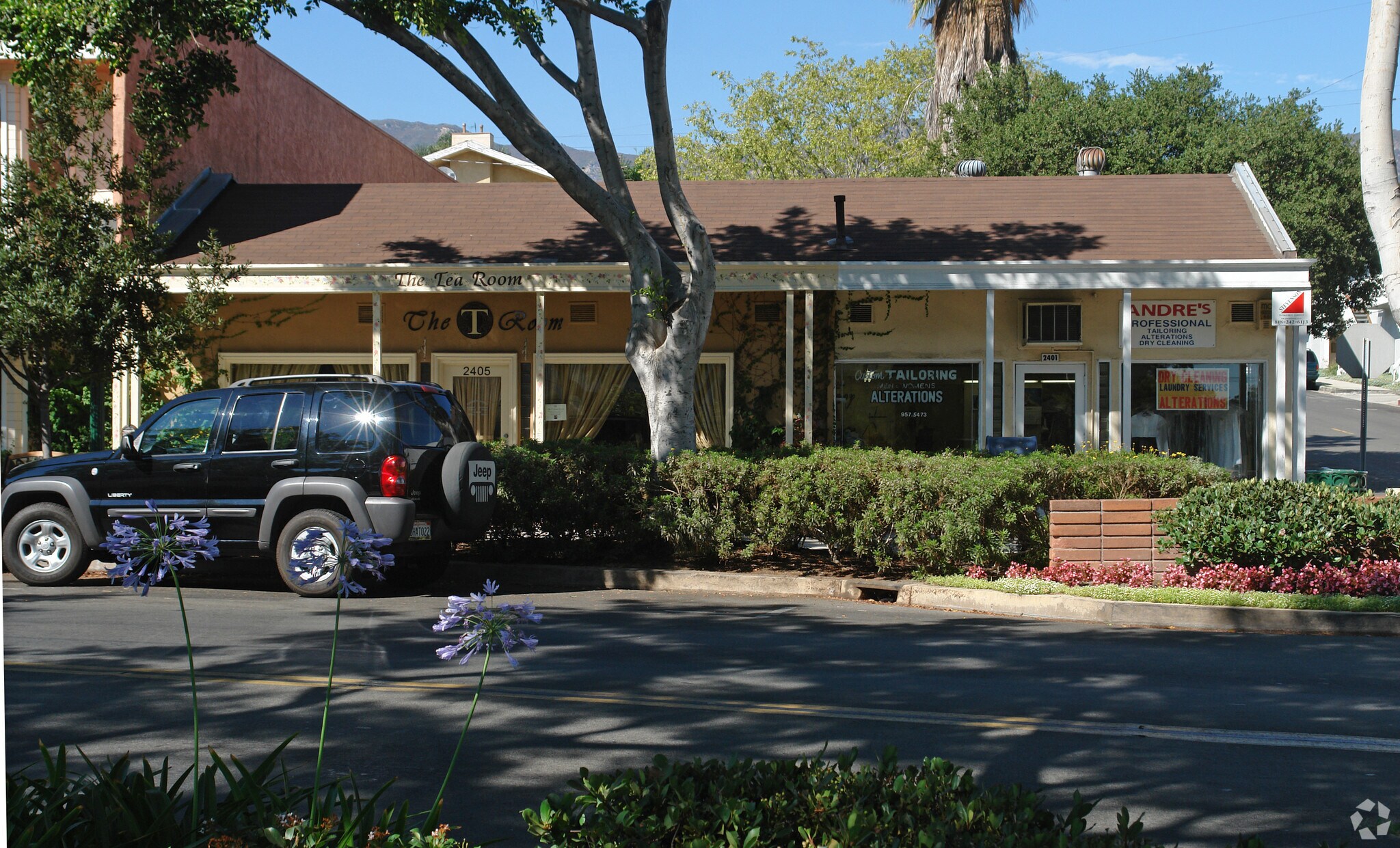 2401-2405 Honolulu Ave, Montrose, CA for sale Primary Photo- Image 1 of 1