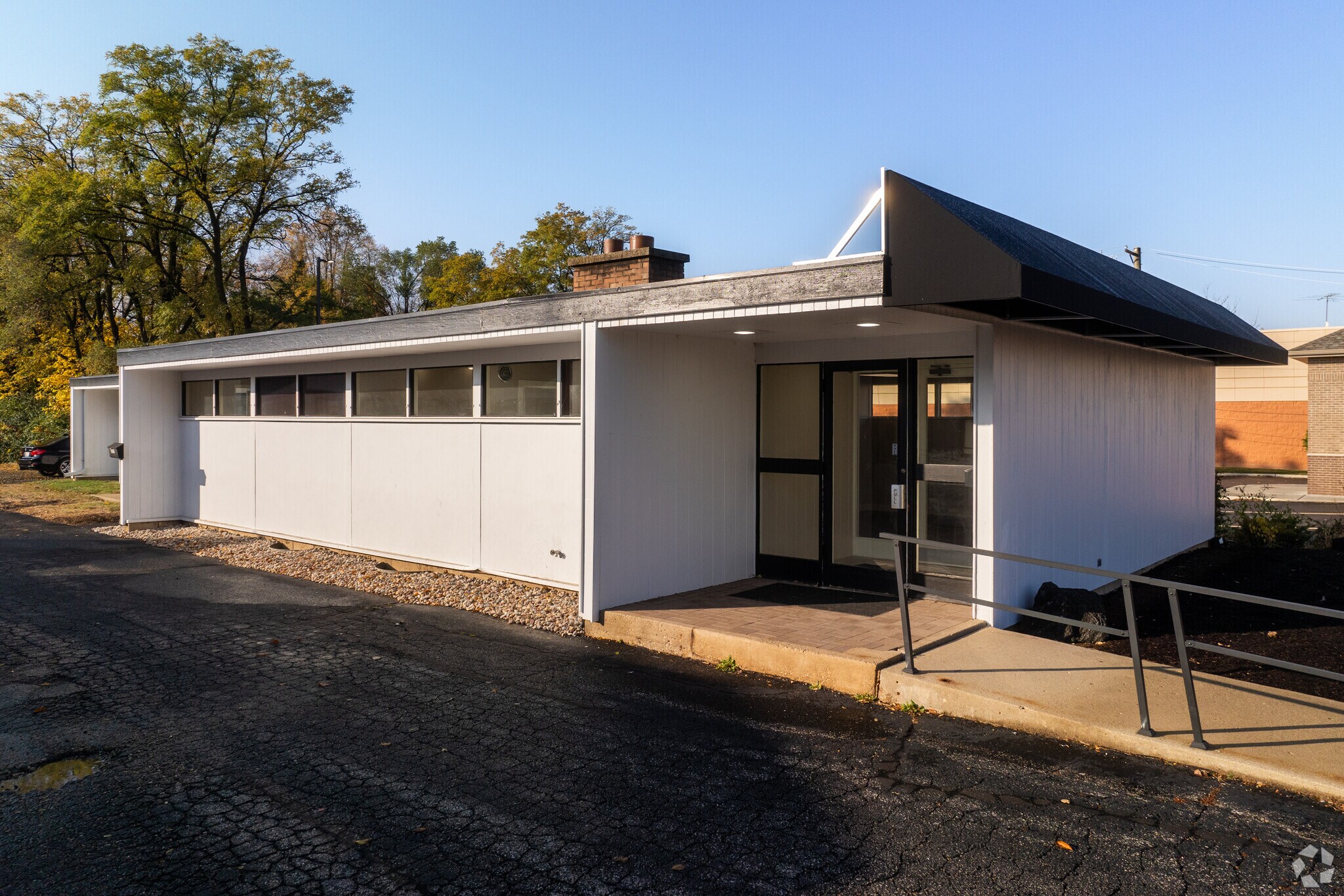 6317 Northwest Hwy, Crystal Lake, IL for sale Primary Photo- Image 1 of 1
