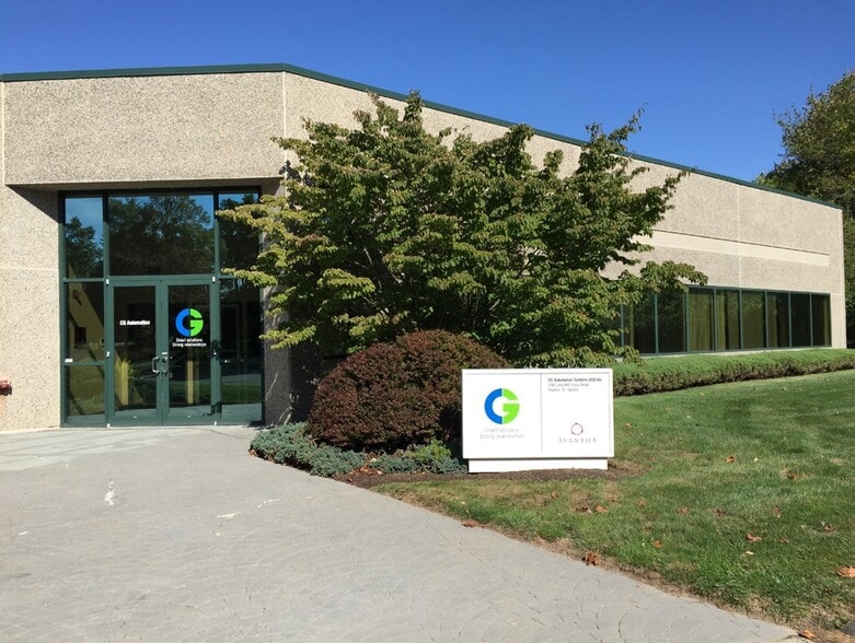 240 Long Hill Cross Rd, Shelton, CT for lease - Building Photo - Image 3 of 23