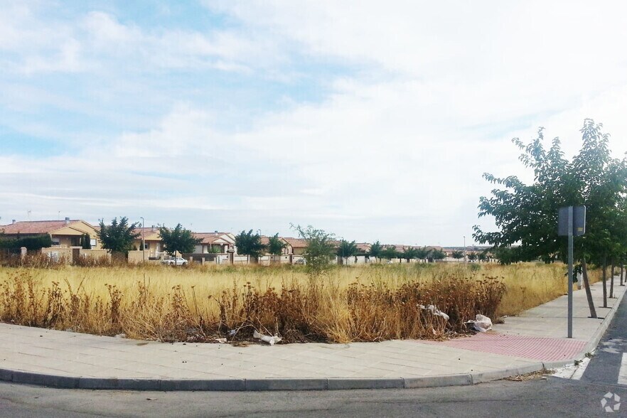 Calle Pico Otero, 108, Burguillos de Toledo, Toledo for sale - Primary Photo - Image 1 of 1