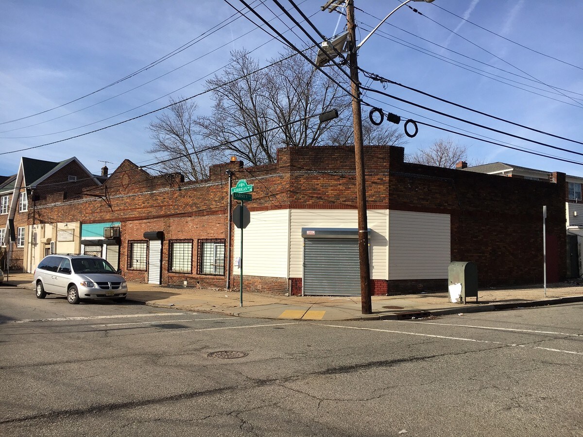 449455 Kerrigan Blvd, Newark, NJ 07106