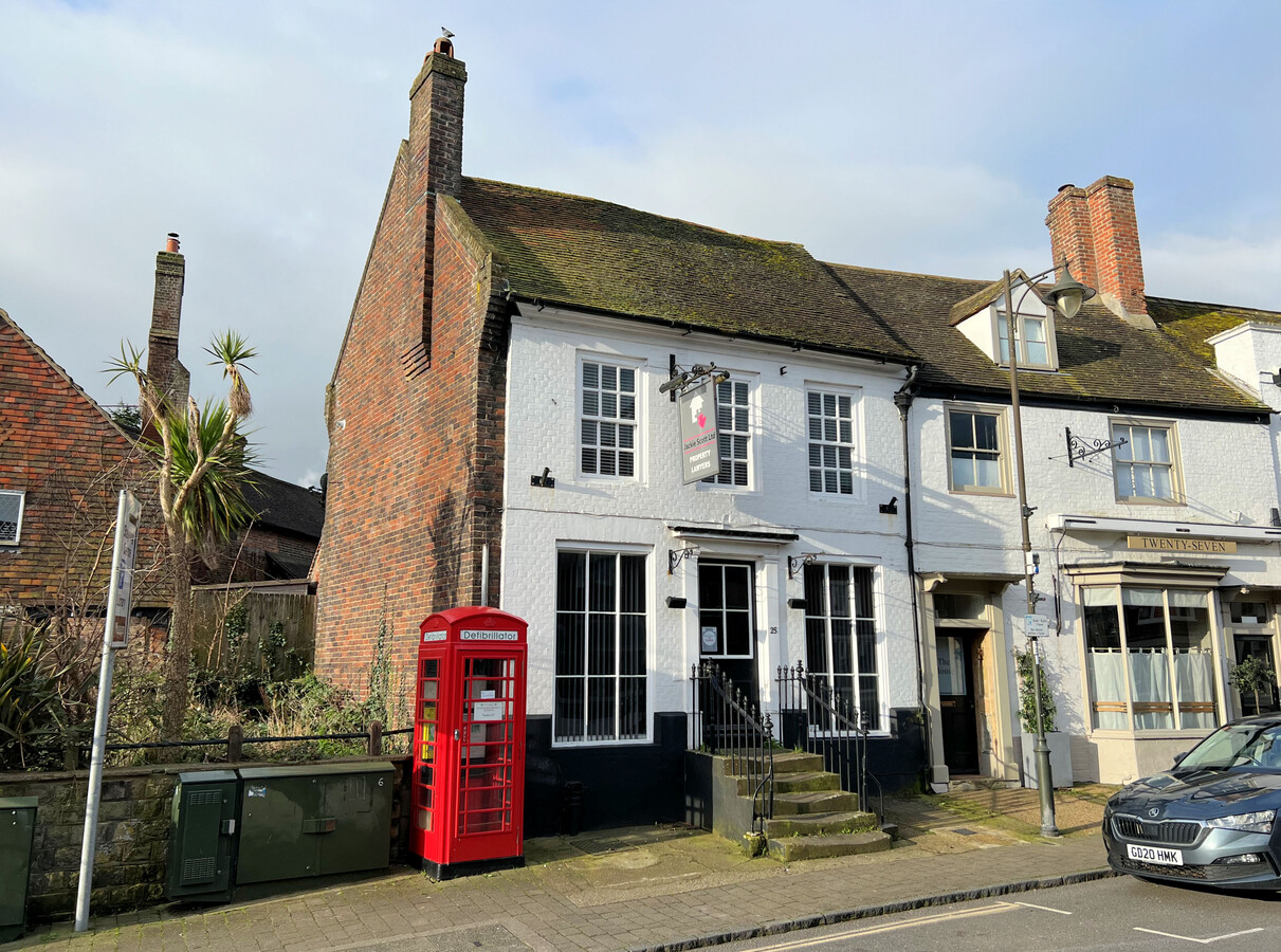 25 High St, Steyning, BN44 3YE | LoopNet