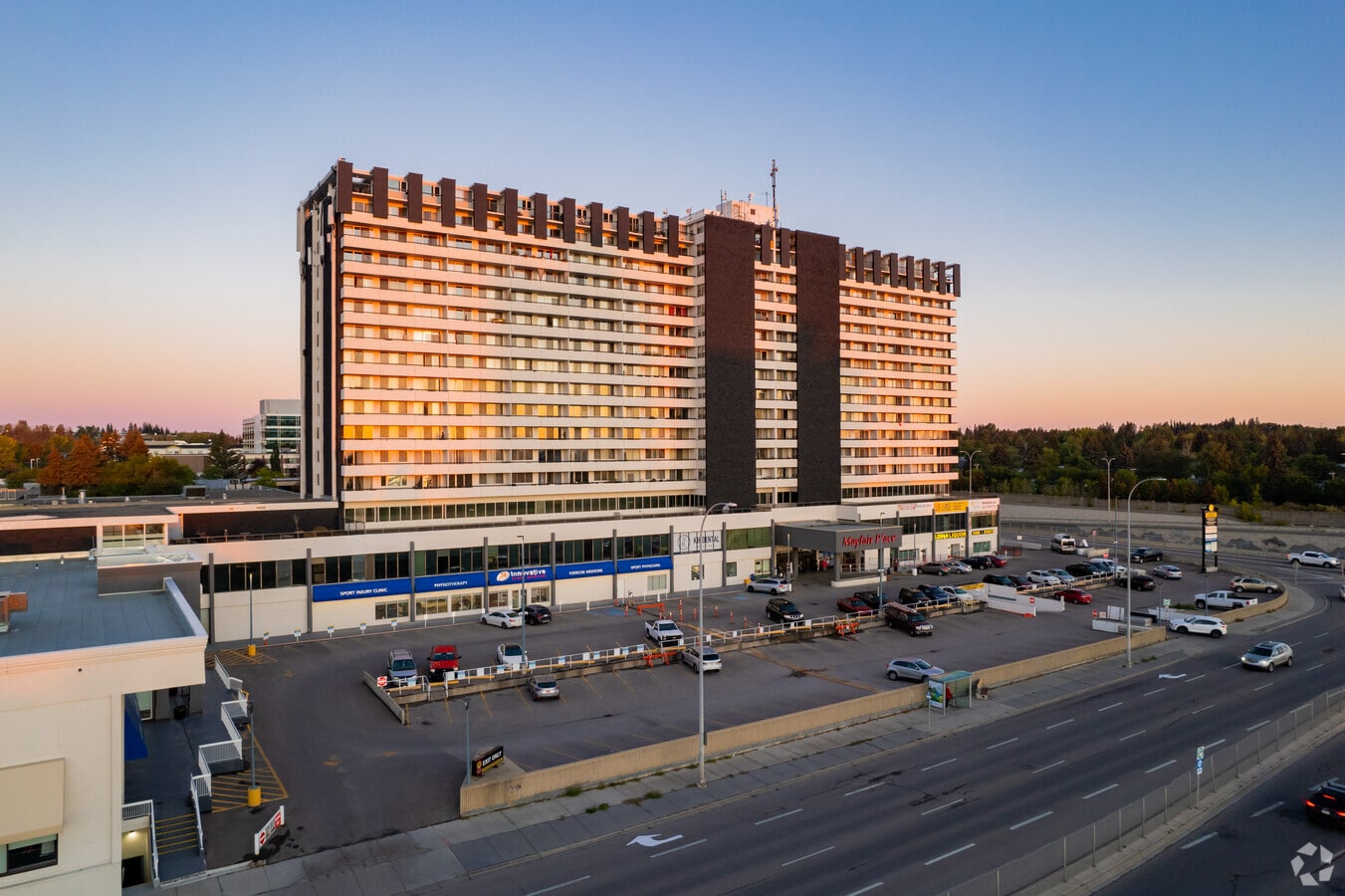 6707 Elbow Dr SW, Calgary, AB T2V 0E5 Mayfair Place