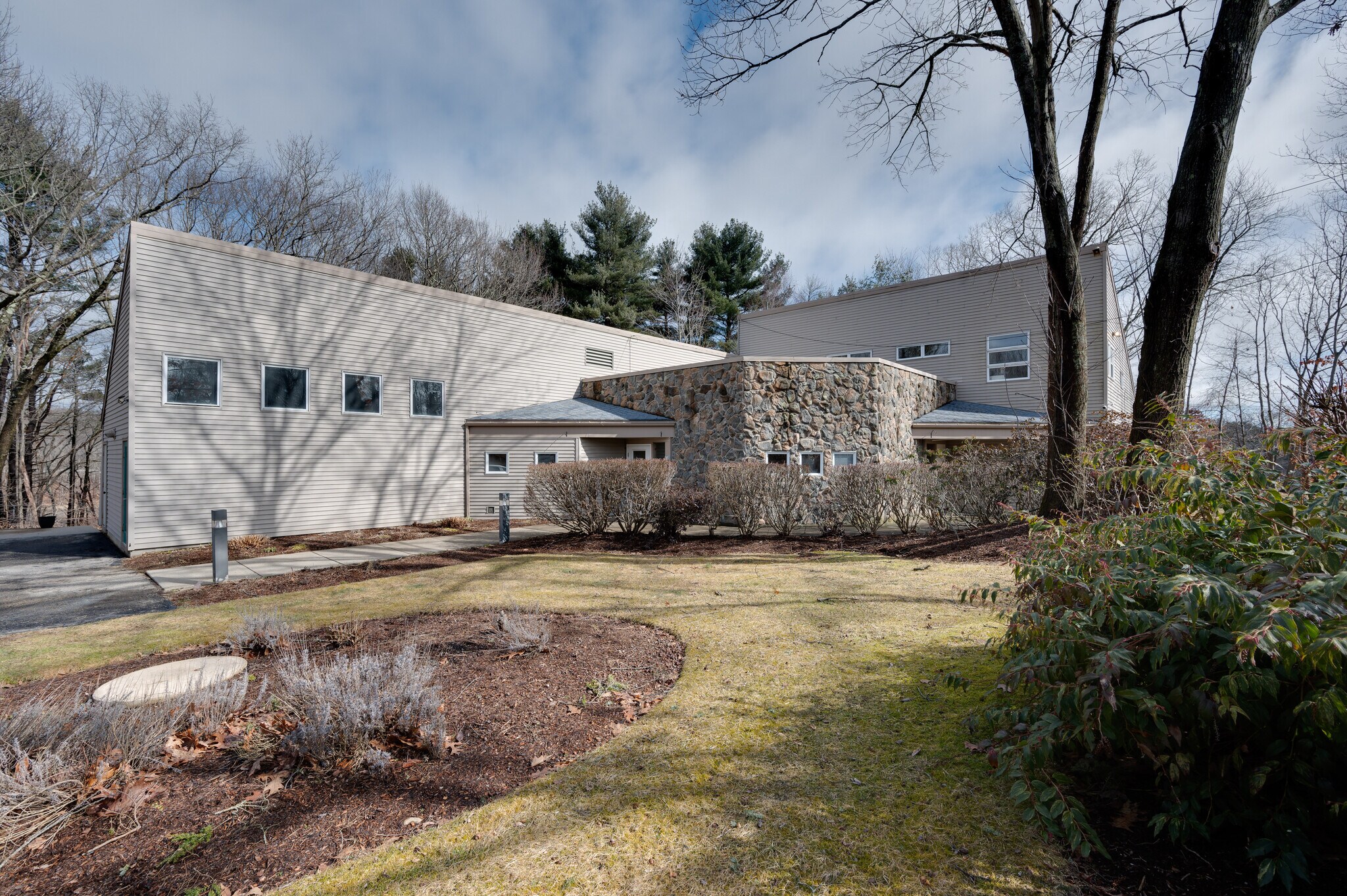 154 Sturbridge Rd, Charlton, MA for sale Building Photo- Image 1 of 1