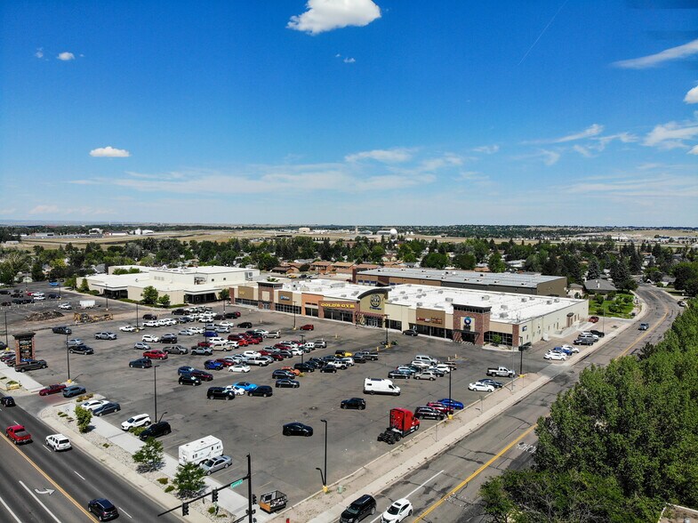 1616 E Pershing Blvd, Cheyenne, WY for sale - Primary Photo - Image 1 of 1