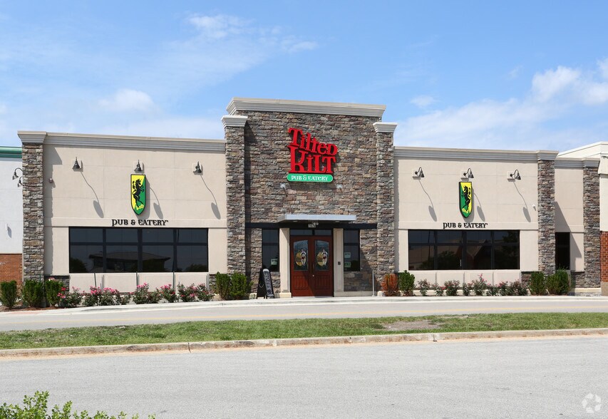 7070 Carpenter Rd, Skokie, IL for lease - Building Photo - Image 2 of 4