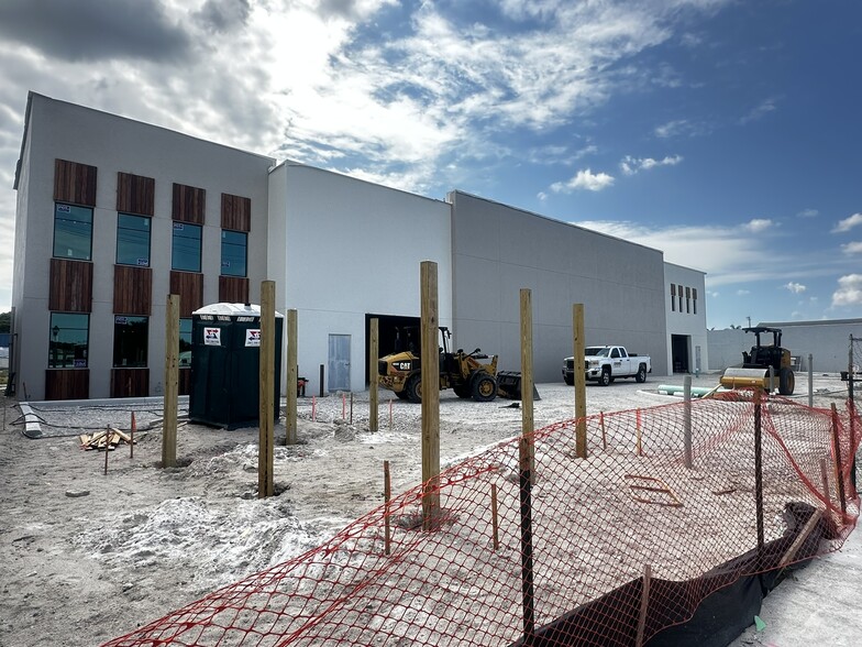 4250 Georgia Ave, West Palm Beach, FL for lease - Construction Photo - Image 2 of 9