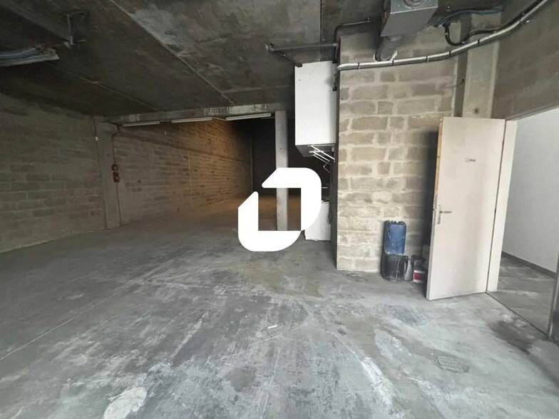 12 Rue Des Cerisiers, Lisses for lease - Interior Photo - Image 3 of 12